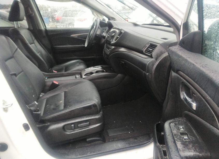 Photo 5 of 2021 Honda Pilot AWD SPECIAL EDITION (VIN 5FNYF6H24MB034685)