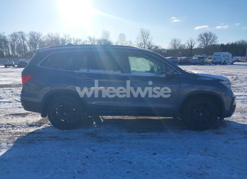 Photo 13 of 2021 Honda Pilot AWD SPECIAL EDITION (VIN 5FNYF6H24MB063376)