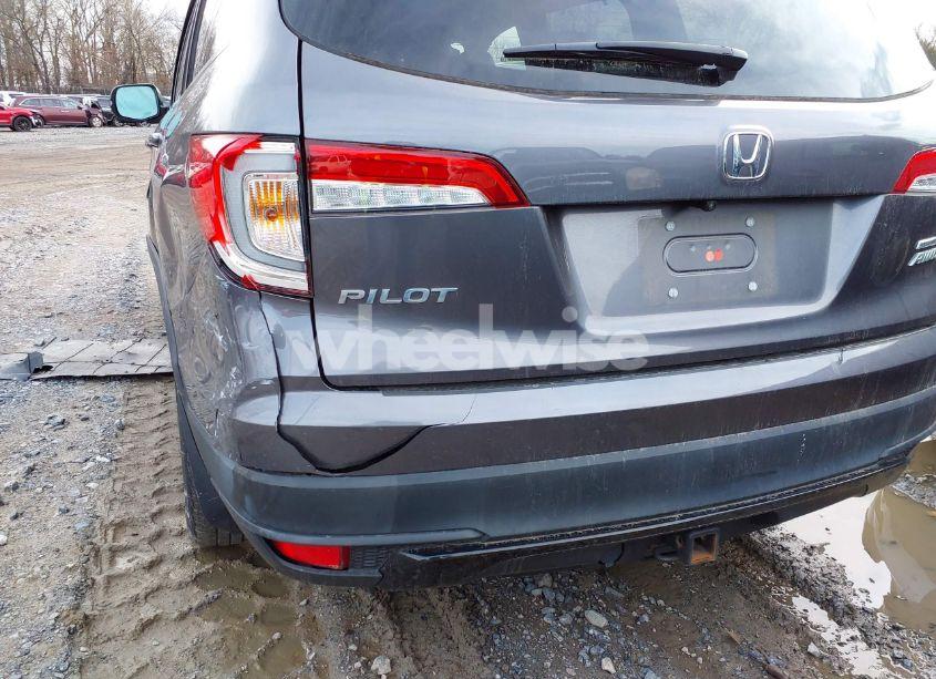 Photo 18 of 2021 Honda Pilot AWD SPECIAL EDITION (VIN 5FNYF6H24MB063376)