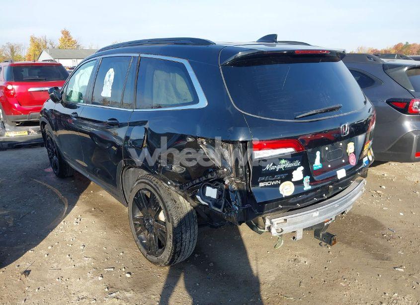 Photo 3 of 2022 Honda Pilot AWD SPECIAL EDITION (VIN 5FNYF6H24NB066571)