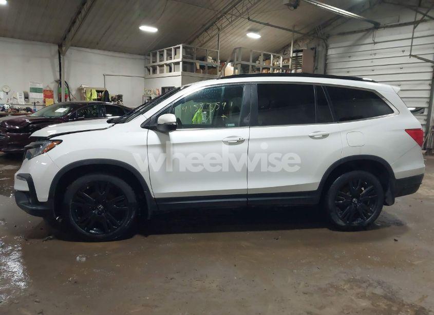 Photo 14 of 2022 Honda Pilot AWD SPECIAL EDITION (VIN 5FNYF6H24NB071351)