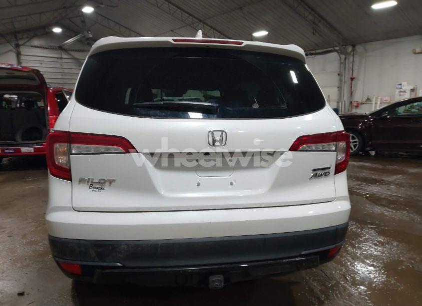 Photo 16 of 2022 Honda Pilot AWD SPECIAL EDITION (VIN 5FNYF6H24NB071351)