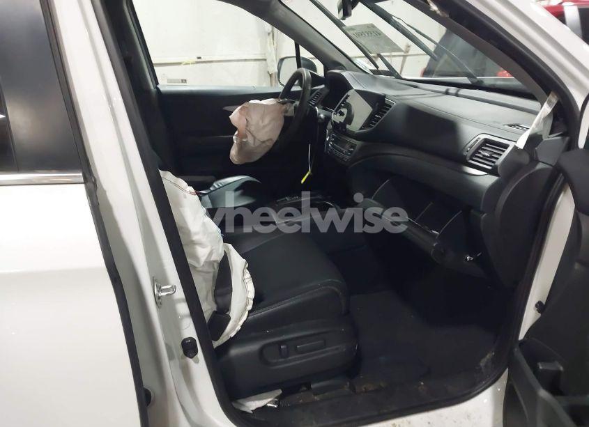 Photo 5 of 2022 Honda Pilot AWD SPECIAL EDITION (VIN 5FNYF6H24NB071351)