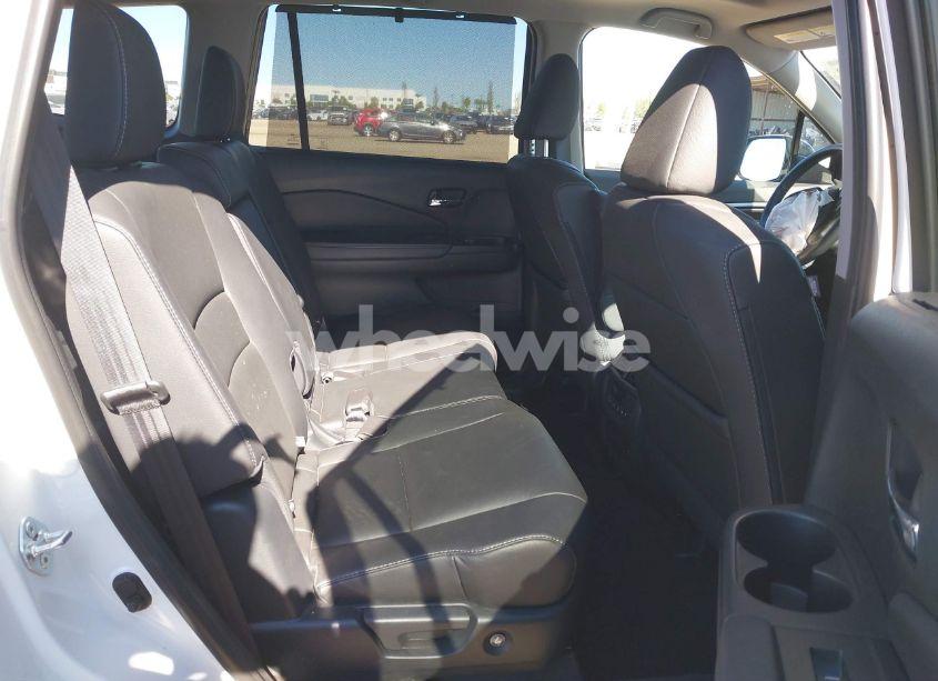 Photo 8 of 2022 Honda Pilot AWD SPECIAL EDITION (VIN 5FNYF6H24NB102064)