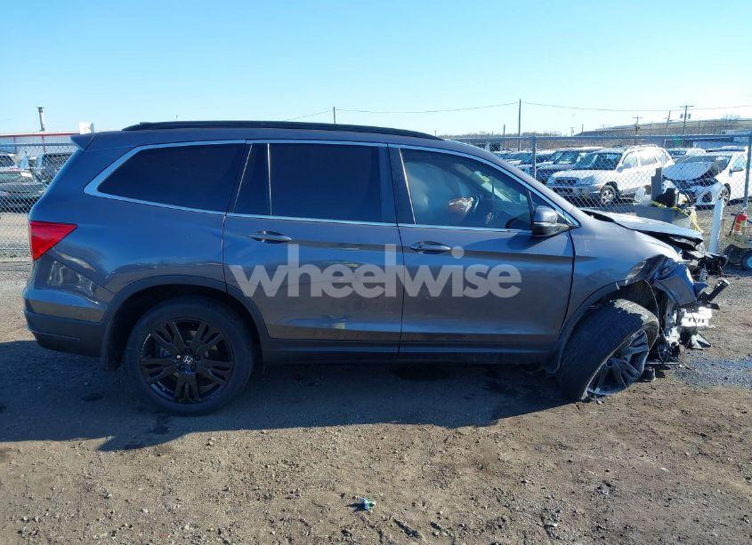 Photo 14 of 2021 Honda Pilot AWD SPECIAL EDITION (VIN 5FNYF6H25MB041029)