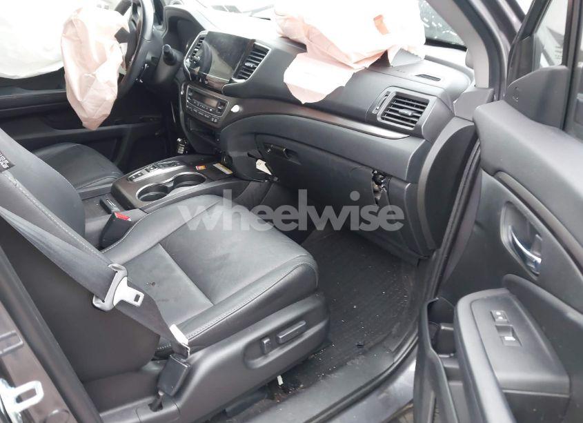 Photo 5 of 2021 Honda Pilot AWD SPECIAL EDITION (VIN 5FNYF6H26MB057899)