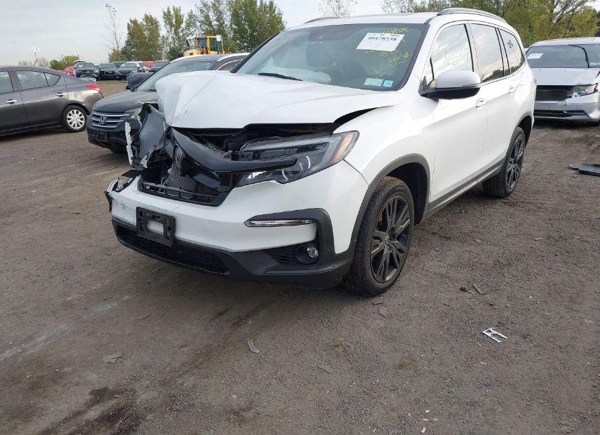 Photo 2 of 2022 Honda Pilot AWD SPECIAL EDITION (VIN 5FNYF6H26NB082058)