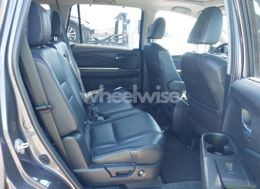 Photo 8 of 2021 Honda Pilot AWD SPECIAL EDITION (VIN 5FNYF6H27MB043638)