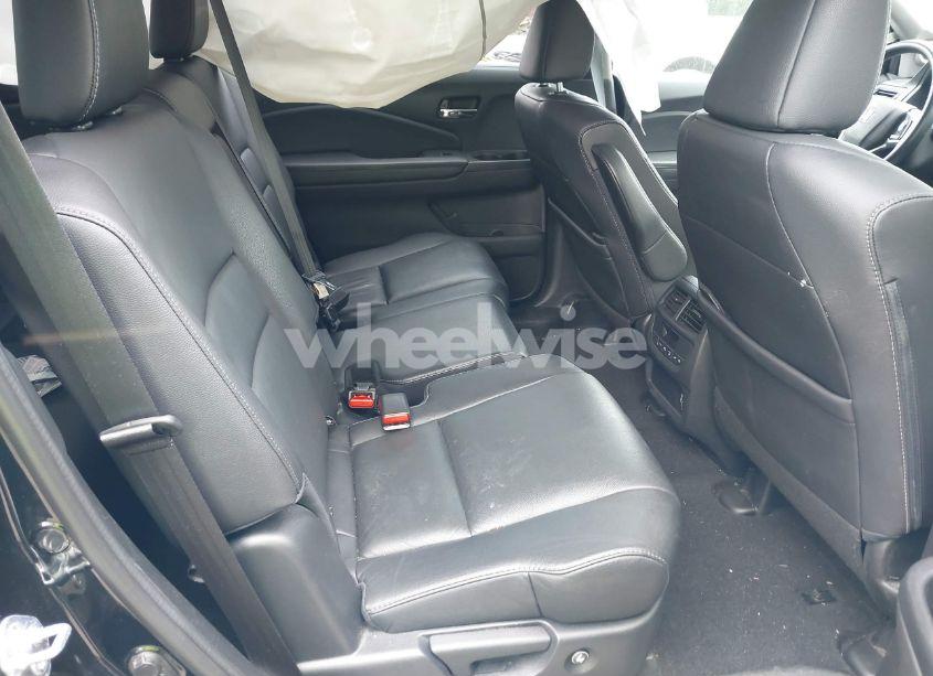 Photo 8 of 2022 Honda Pilot AWD SPECIAL EDITION (VIN 5FNYF6H27NB005196)