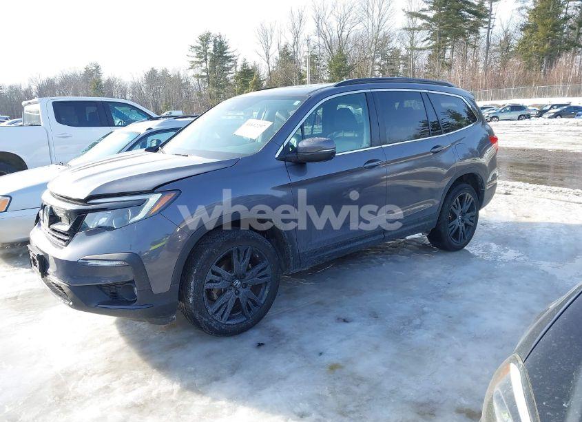 Photo 2 of 2022 Honda Pilot AWD SPECIAL EDITION (VIN 5FNYF6H27NB080710)