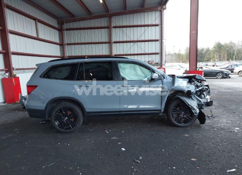 Photo 14 of 2022 Honda Pilot AWD SPECIAL EDITION (VIN 5FNYF6H27NB100020)