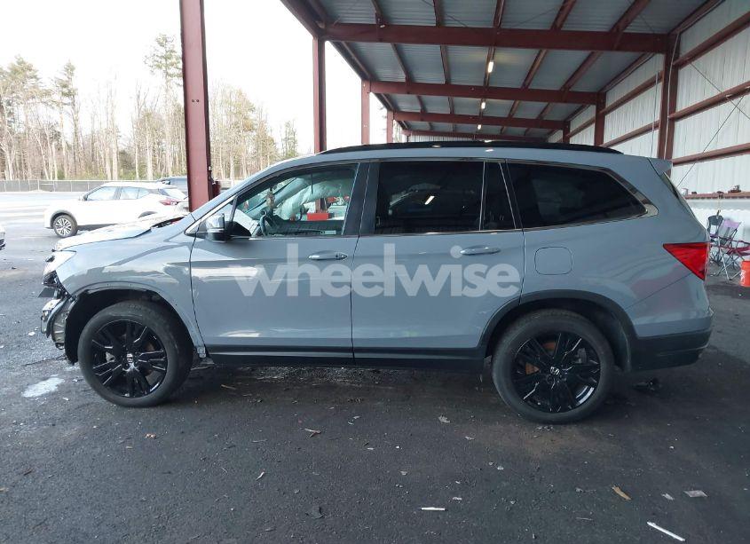 Photo 15 of 2022 Honda Pilot AWD SPECIAL EDITION (VIN 5FNYF6H27NB100020)