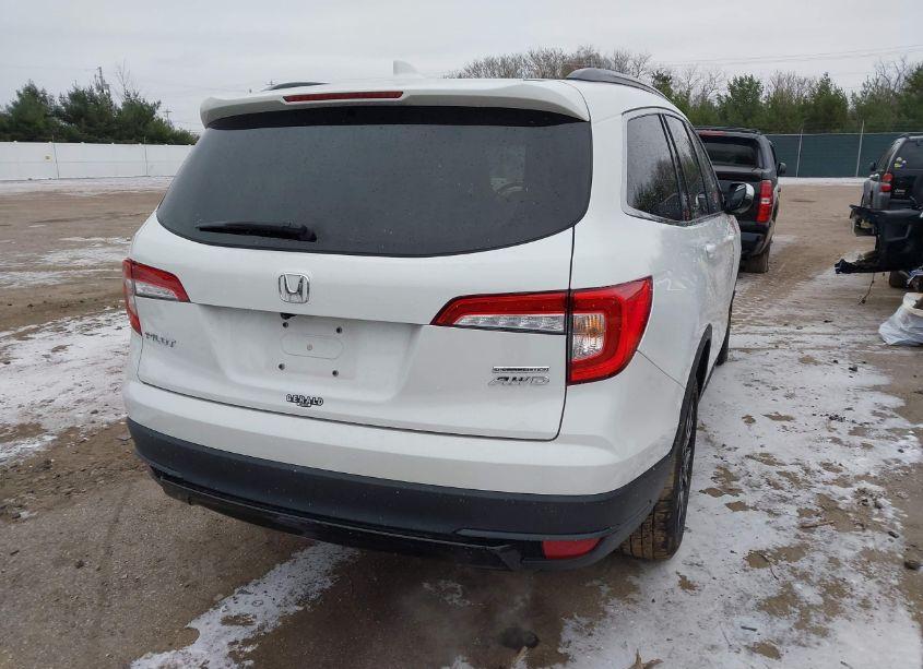 Photo 4 of 2021 Honda Pilot AWD SPECIAL EDITION (VIN 5FNYF6H28MB015556)