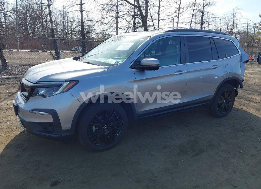 Photo 2 of 2021 Honda Pilot AWD SPECIAL EDITION (VIN 5FNYF6H28MB066104)