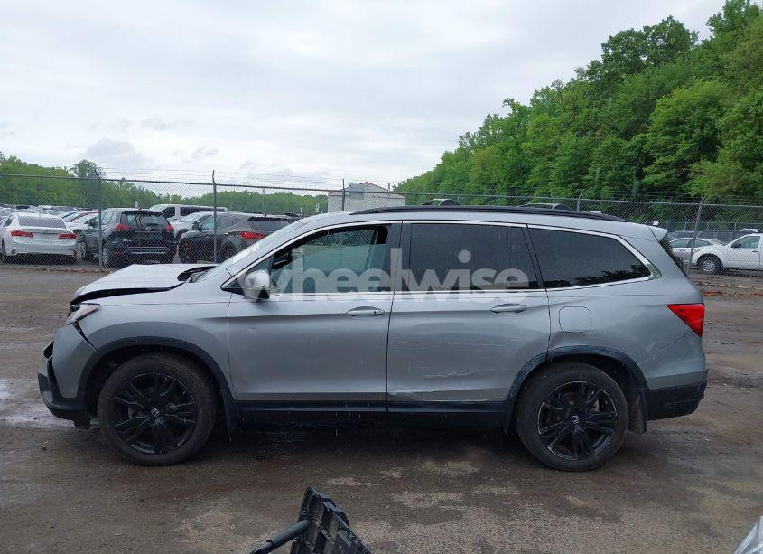 Photo 14 of 2021 Honda Pilot AWD SPECIAL EDITION (VIN 5FNYF6H28MB066328)