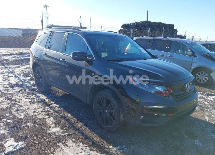 2021 Honda Pilot AWD SPECIAL EDITION (VIN 5FNYF6H29MB073448) main photo