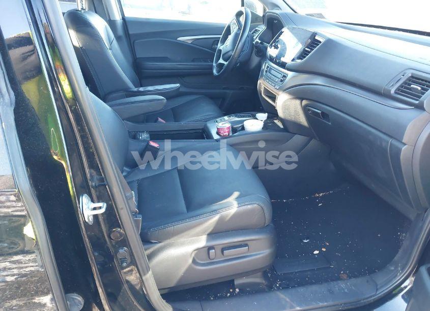 Photo 5 of 2021 Honda Pilot AWD SPECIAL EDITION (VIN 5FNYF6H29MB073448)