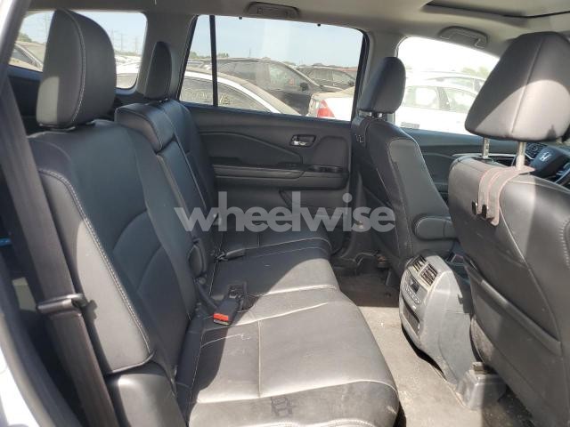Photo 12 of 2022 HONDA PILOT SE (VIN 5FNYF6H29NB081681)