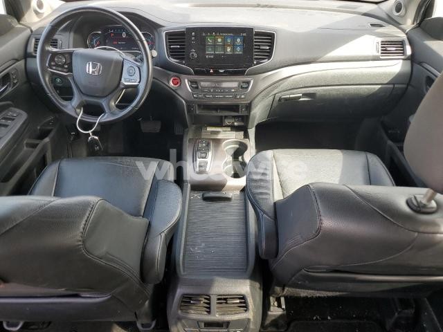 Photo 8 of 2022 HONDA PILOT SE (VIN 5FNYF6H29NB081681)