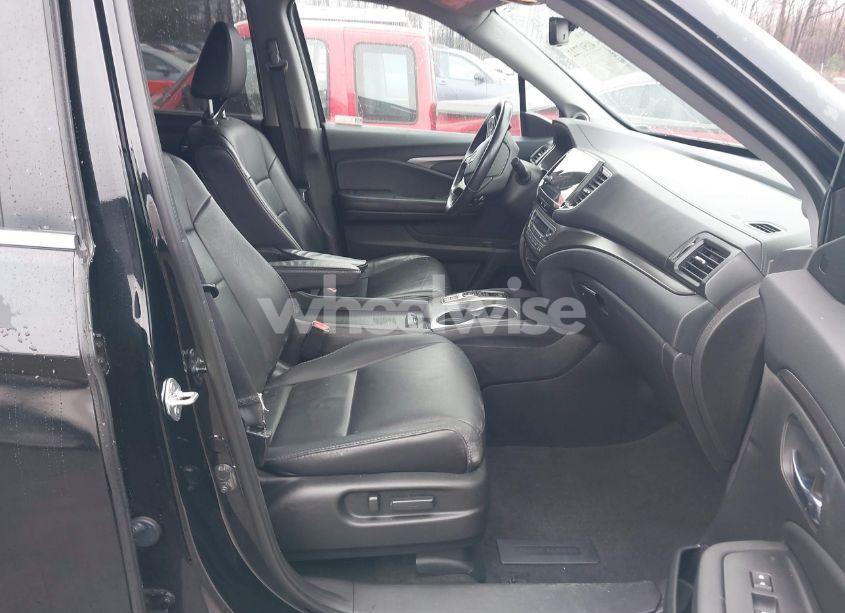 Photo 5 of 2021 Honda Pilot AWD SPECIAL EDITION (VIN 5FNYF6H2XMB097662)