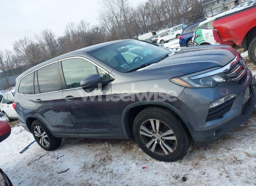 Photo 13 of 2016 Honda Pilot EX (VIN 5FNYF6H30GB029884)