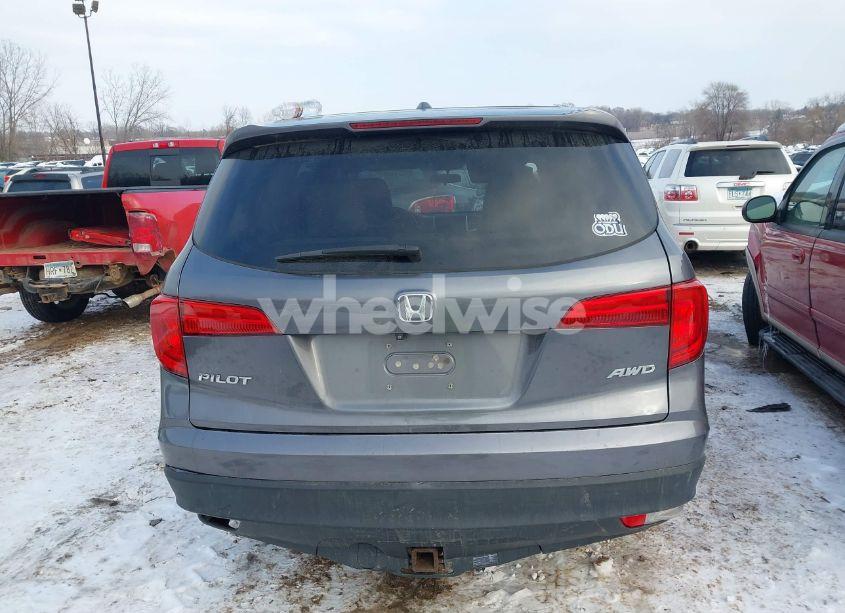 Photo 16 of 2016 Honda Pilot EX (VIN 5FNYF6H30GB029884)