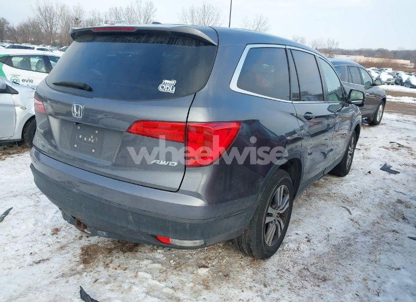 Photo 4 of 2016 Honda Pilot EX (VIN 5FNYF6H30GB029884)