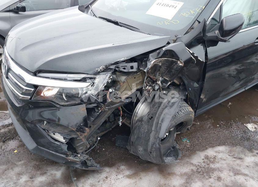 Photo 6 of 2016 Honda Pilot EX (VIN 5FNYF6H31GB117990)