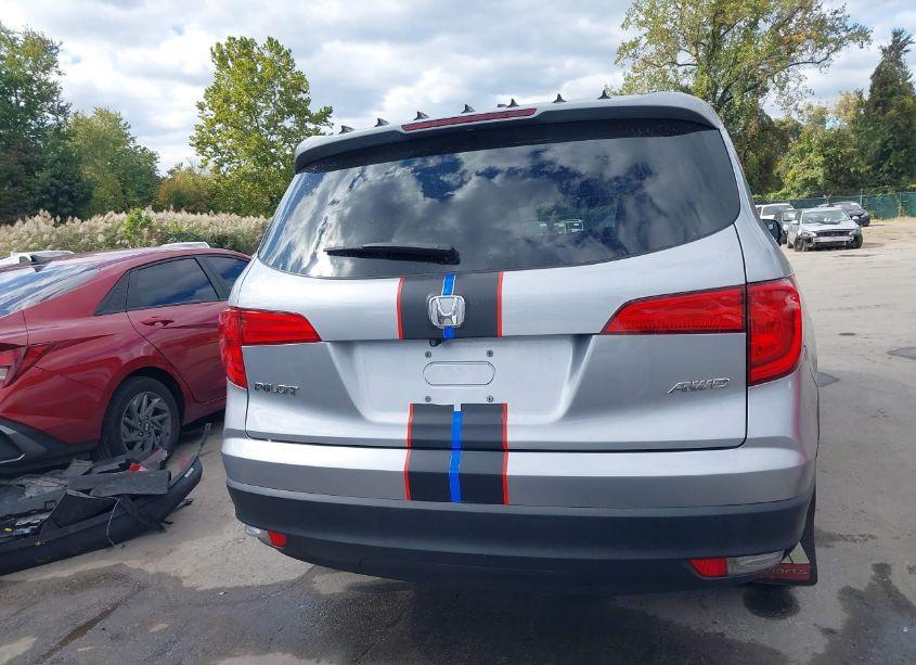 Photo 16 of 2017 Honda Pilot EX (VIN 5FNYF6H31HB088931)