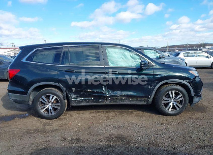 Photo 13 of 2016 Honda Pilot EX (VIN 5FNYF6H32GB022662)