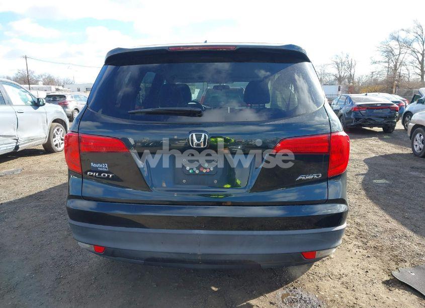 Photo 16 of 2016 Honda Pilot EX (VIN 5FNYF6H32GB022662)