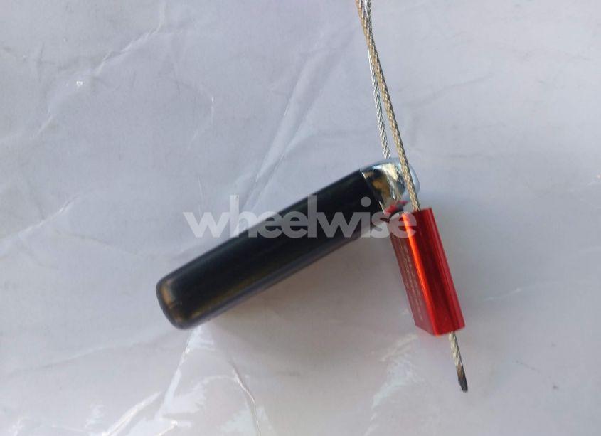 Photo 11 of 2016 Honda Pilot EX (VIN 5FNYF6H32GB074518)