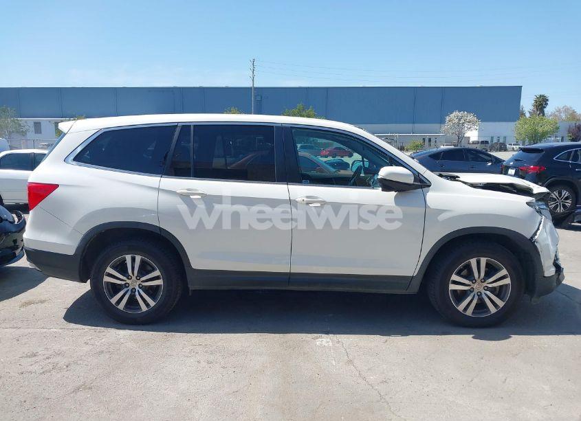 Photo 13 of 2016 Honda Pilot EX (VIN 5FNYF6H32GB074518)