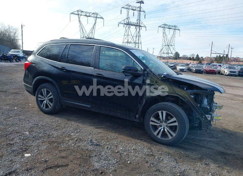 2018 Honda Pilot EX (VIN 5FNYF6H32JB014486) main photo