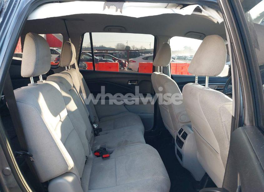 Photo 8 of 2019 Honda Pilot EX (VIN 5FNYF6H32KB094163)