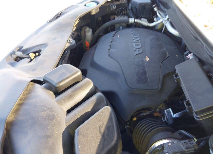 Photo 10 of 2021 Honda Pilot AWD EX (VIN 5FNYF6H32MB070142)