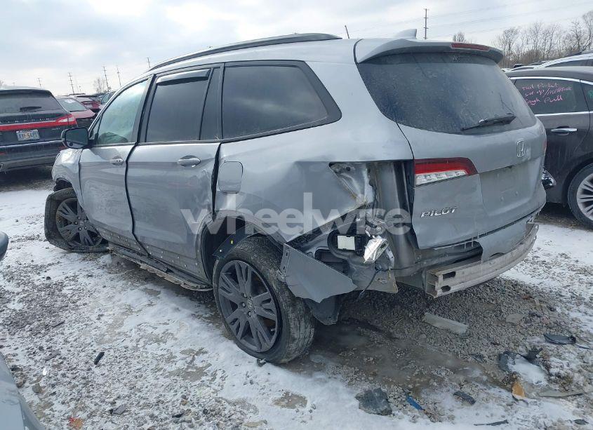 Photo 3 of 2022 Honda Pilot AWD SPORT (VIN 5FNYF6H32NB067016)