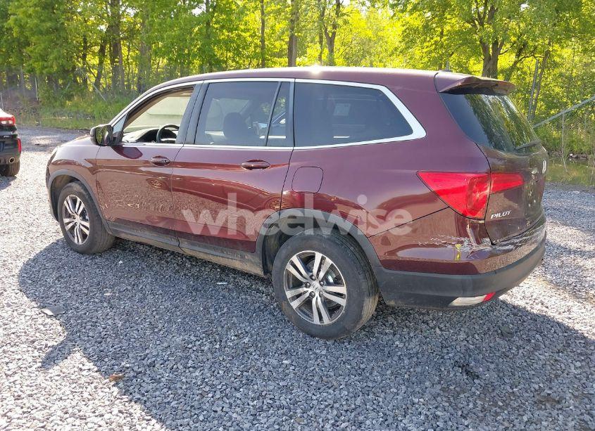 Photo 3 of 2016 Honda Pilot EX (VIN 5FNYF6H33GB029541)