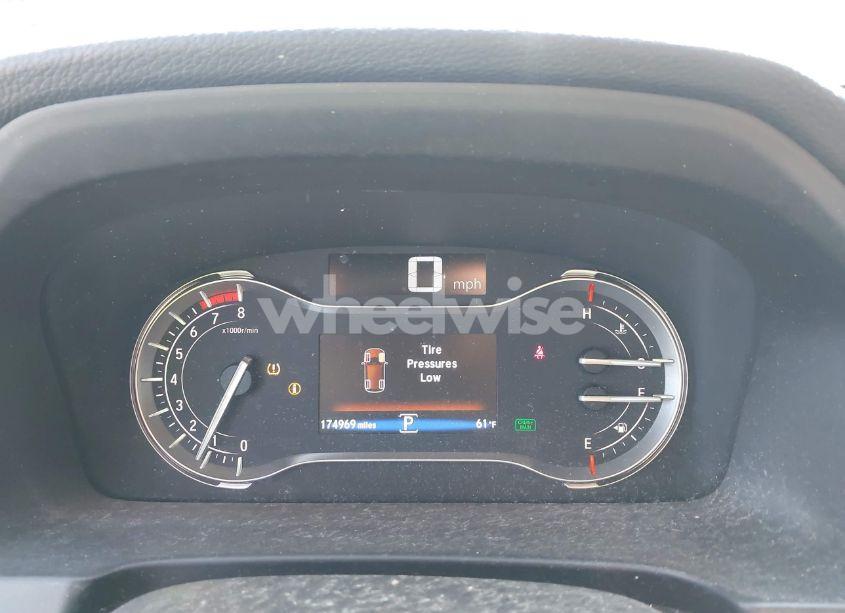 Photo 7 of 2016 Honda Pilot EX (VIN 5FNYF6H33GB029541)
