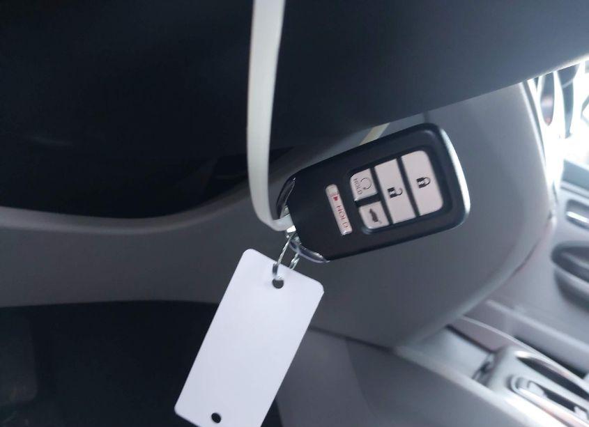 Photo 11 of 2021 Honda Pilot AWD EX (VIN 5FNYF6H33MB048165)