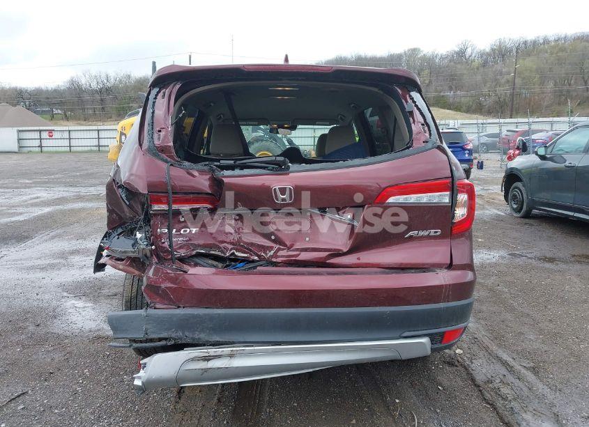 Photo 16 of 2021 Honda Pilot AWD EX (VIN 5FNYF6H33MB080131)