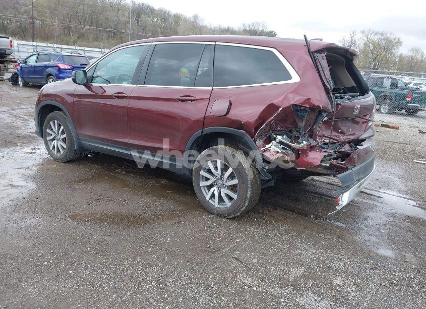 Photo 3 of 2021 Honda Pilot AWD EX (VIN 5FNYF6H33MB080131)