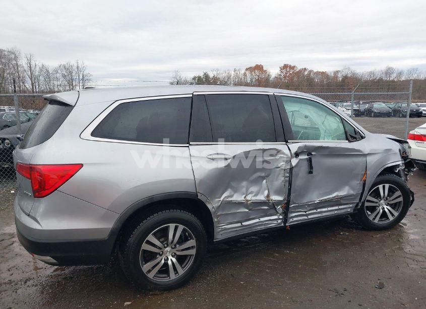 Photo 13 of 2016 Honda Pilot EX (VIN 5FNYF6H34GB013011)