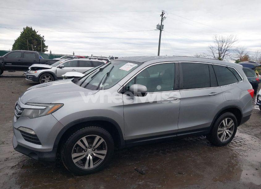 Photo 14 of 2016 Honda Pilot EX (VIN 5FNYF6H34GB013011)