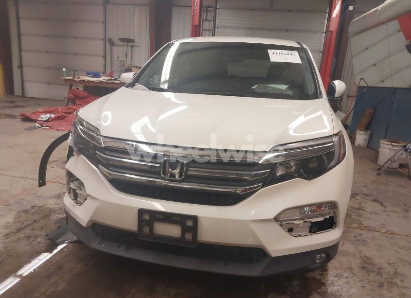 Photo 12 of 2018 Honda Pilot EX (VIN 5FNYF6H34JB062944)