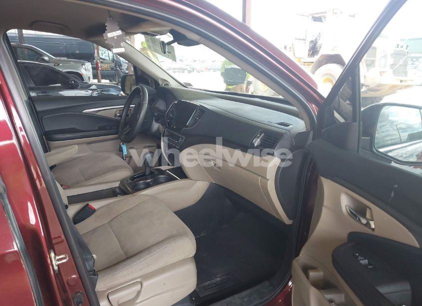 Photo 5 of 2020 Honda Pilot AWD EX (VIN 5FNYF6H34LB021295)