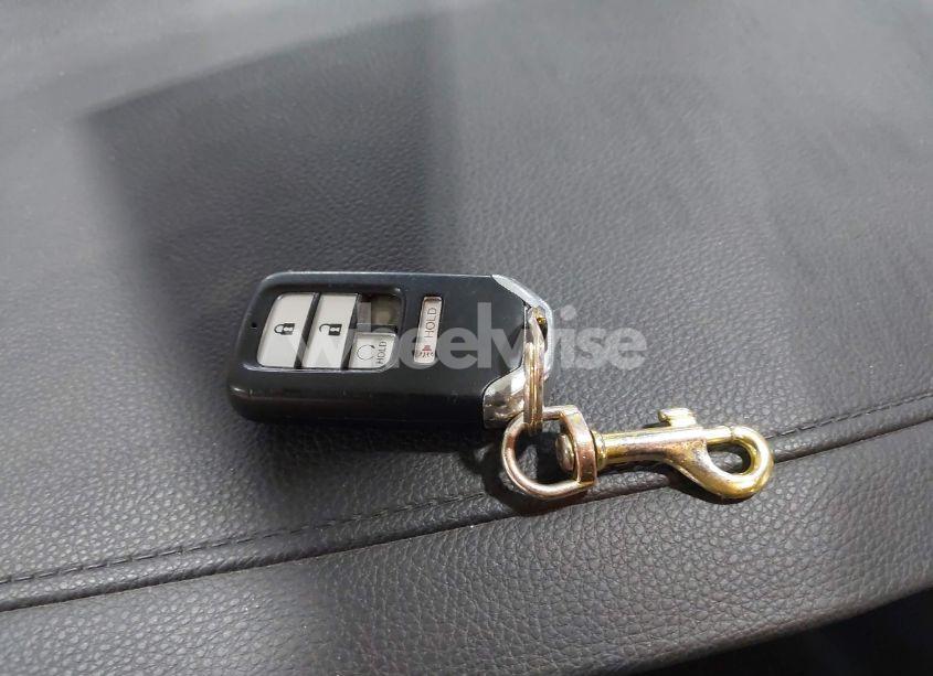 Photo 11 of 2021 Honda Pilot AWD EX (VIN 5FNYF6H34MB078825)