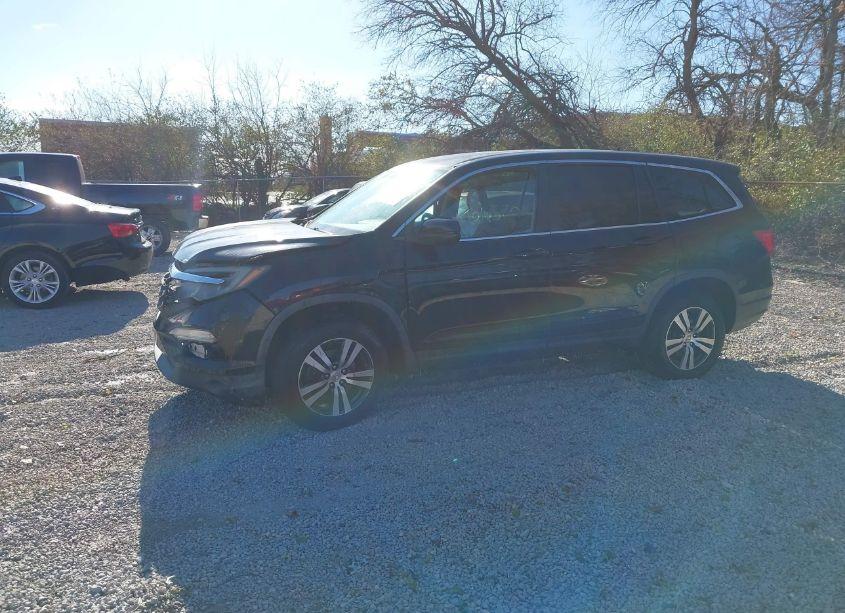 Photo 14 of 2016 Honda Pilot EX (VIN 5FNYF6H35GB040119)