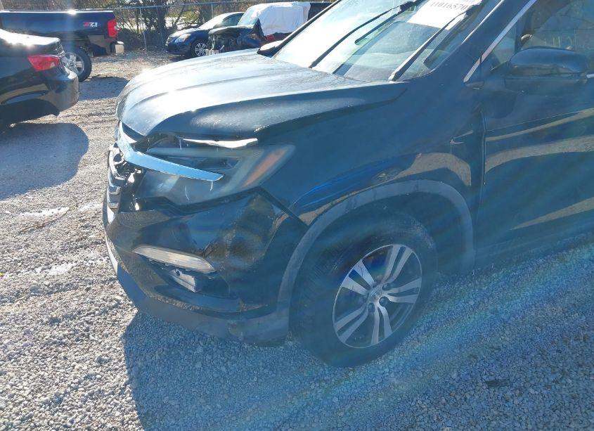 Photo 17 of 2016 Honda Pilot EX (VIN 5FNYF6H35GB040119)