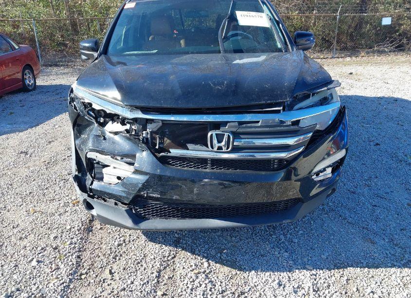 Photo 6 of 2016 Honda Pilot EX (VIN 5FNYF6H35GB040119)
